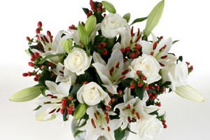 Christmas Lily and Akito Roses Bouquet