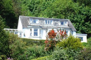 One Night Break at Briarbank Guest House